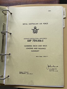 Manual (item) - (SP) AAP 7214.006-5 Canberra MK 20 and MK21 Loading And Balance Summary Date:23May77