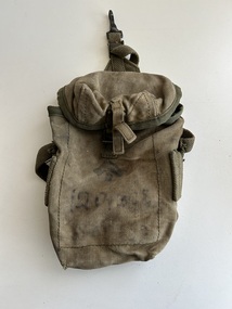Uniform (Item) - Magazine Pouch heavy canvas US Army, Magazine Pouch heavy canvas US Army