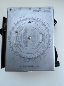 Equipment (Item) - Navigational Computor MK III D Ref. No. 6B/180