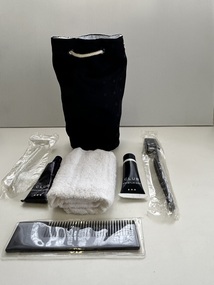 Functional object (Item) - British Airways First Class Toilet Bag