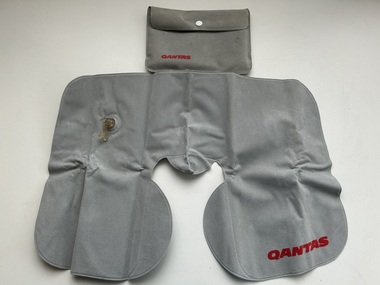 Leisure object (Item) - Qantas Inflatable Travel Pillow