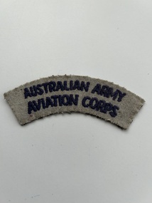 Badge (Item) - Australian Amy Aviation Corps Cloth Shoulder Title