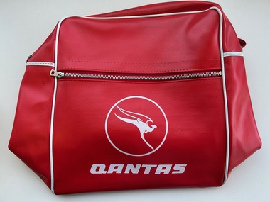 Accessory (Item) - Qantas Red Shoulder Bag