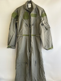 Uniform (item) - RAAF Flying Overalls Green Owned By Geoff Woods