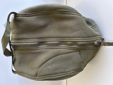 Equipment (item) - US Military Pilot Carry Case For Helmet And Oxygen Mask