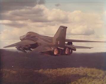 Photograph (item) - F-111 - General Dynamics RAAF