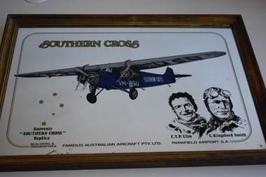 Souvenir (item) - Southern  Cross Souvenir Replica Mirror