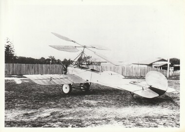 Photograph (item) - Albert John Fortescue and his Autogyro