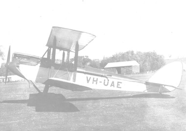 Photograph (item) - De Havilland DH60 VH-UAE