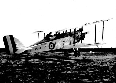 Photograph (item) - De Havviland DH9A A5-4 at Point Cook 1925