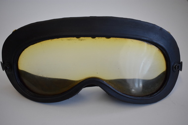 Headwear (item) - Aviator Goggles With Clear And Green Lenses