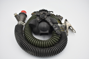 Equipment (item), RAF Oxygen Mask Type P With Oxygen Tube