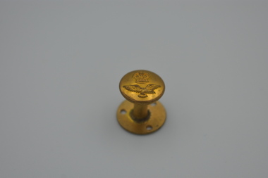 Uniform (item) - Military Uniform Buttons, RAAF Epaulette, with Crown and Eagle