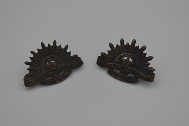 Badge (item) - Military Badge, Australian Commonwealth Military Forces "Rising Sun" Small