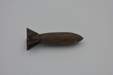 Weapon (item) - Lazy Dog Bomb - " CONTAINS NO EXPLOSIVE"