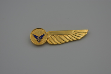Badge (item) - Badge, Air Nauru Vintage Flight Attendant Wings