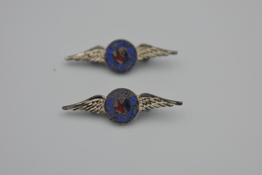 Badge (item) - Badge Pipeair Flying School