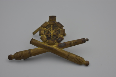 Badge (item) - Badge Military, Italian 44th Motorised Artillery, Cap Badge