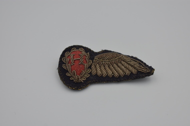 Badge (item) - Aircrew Silver Bullion Brevet Wing Badge Bearing Initials "H"