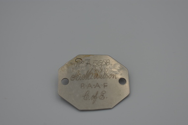 Badge (item) - Identity Disc No.255658 A.M.Wilson RAAF