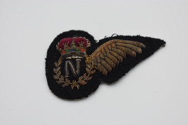 Badge (item) - RAAF - Navigator's (N) Bullion Brevet