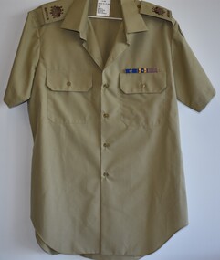 Uniform (item) - Royal Australian Air Force (RAAF) Khaki Uniform Short Sleeve Shirt & Shorts