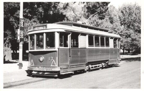 Ballarat Tram 13 at Gardens Loop 1958