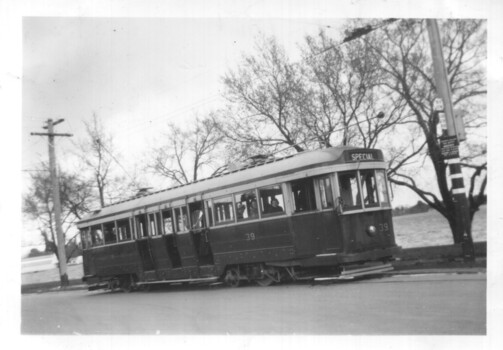 Ballarat tram 39 at View Point