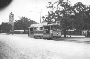 ESCo tram eastbound in Sturt St c1920