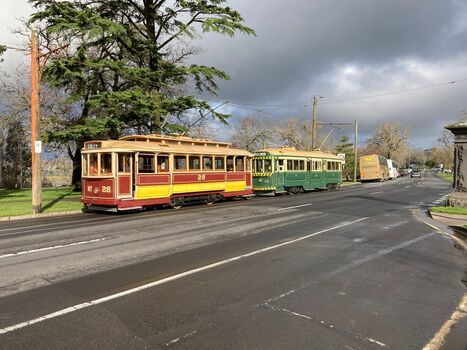 Trams 28 and 38 at Carlton St