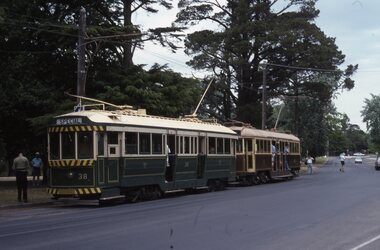 Trams 38 and 661 at Carlton St