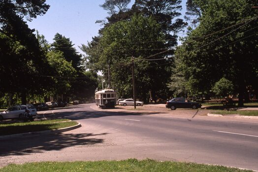 Tram 671 in Wendouree Parade near depot junction.