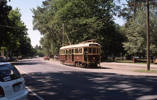 Tram 661 in Wendouree Parade near depot junction.