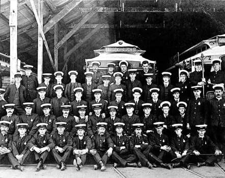 Photograph of ESCo crews c1906