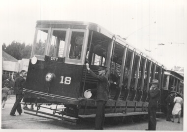 Photograph of Bendigo 18 1946 or 1947