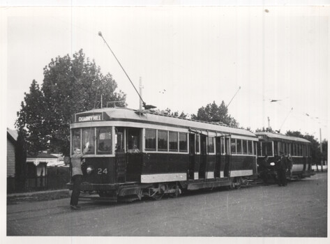 Bendigo trams 24 and 22 at Quarry Hill terminus