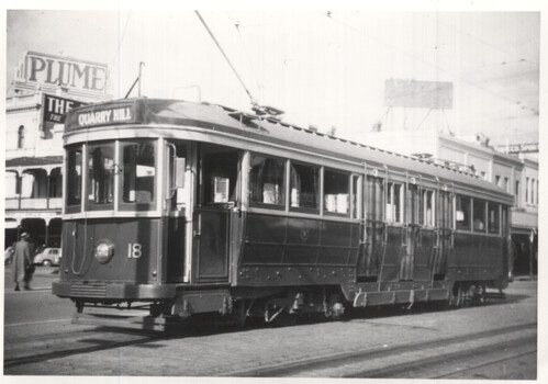 Bendigo 18 prior to conversion to a one-man tram