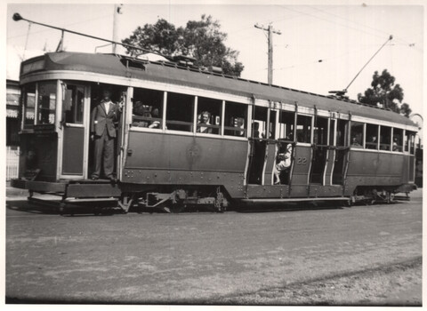 Photo of Ballarat Bogie tram 22 on an AETA tour.