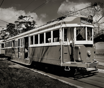Photo of MTPA W2 class tram No. 407