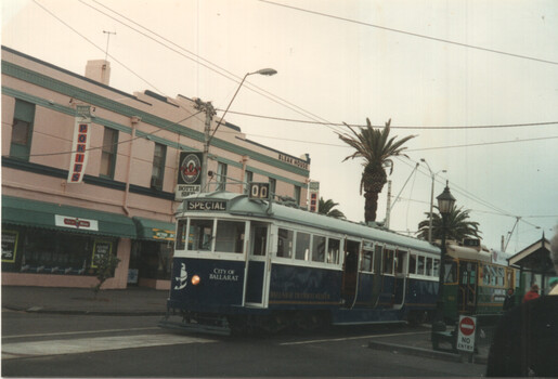 BTM W4 671 at South Melbourne Beach and Z3 149