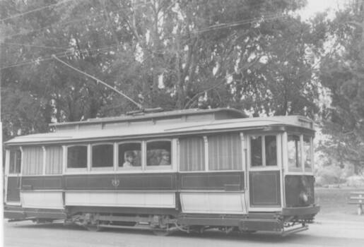 Tram 28 Gardens Loop