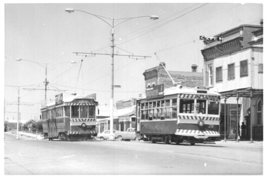 Trams 25 and 28 High St Eaglehawk