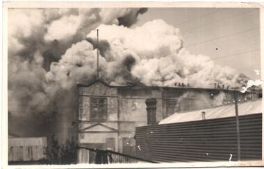 Postcard, 'Coliseum Theatre, Ballarat  Fire