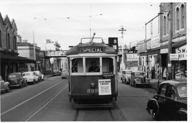 Photograph - Black & White Photograph/s, Geoff Grant, 25/06/1955 12:00:00 AM