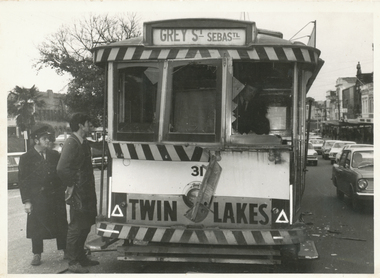 Photograph - Black & White Photograph/s, The Courier Ballarat, 2/09/1971 12:00:00 AM