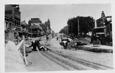Photograph - Black & White Photograph/s, George Netherway, 30/08/1937 12:00:00 AM