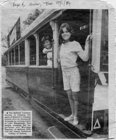 Newspaper, The Courier Ballarat, Ballarat Courier report on interstate visitors, 17/01/1984 12:00:00 AM