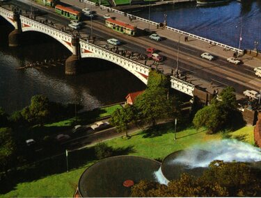 Postcard, Murfett Pty Ltd, Princes Bridge Melbourne, c1968