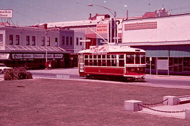 Slide - 35mm slide/s, Noel Simons, Dec. 1972