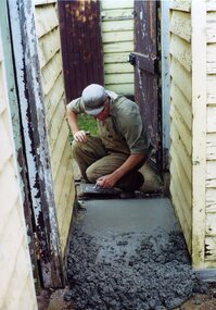 Photograph - Colour Photograph/s, Carolyn Dean, March to May 2000